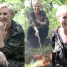 "Wojskowa" Agata Duda w kurtce moro piecze kiełbaski na obozie survivalowym (FOTO)