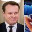 Poseł PiS-u chwali się zdjęciami rozebranej żony w sieci: "Moja Aga, rocznik '72, w formie"